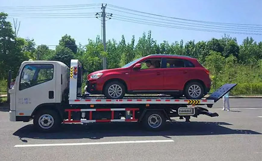 贵阳拖车救援