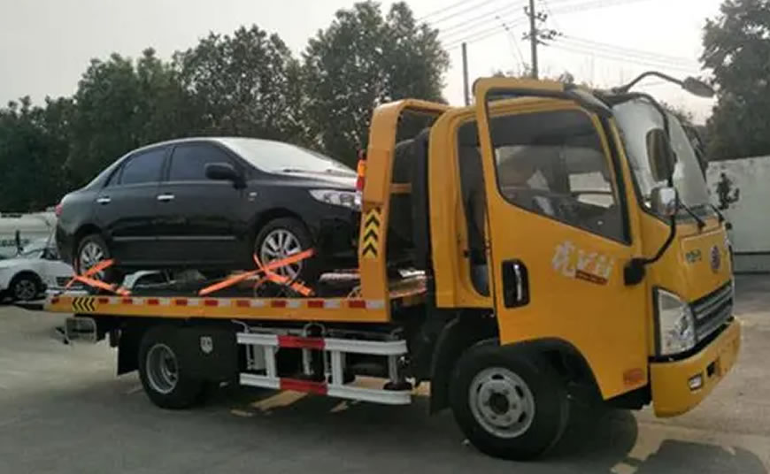 贵阳拖车救援